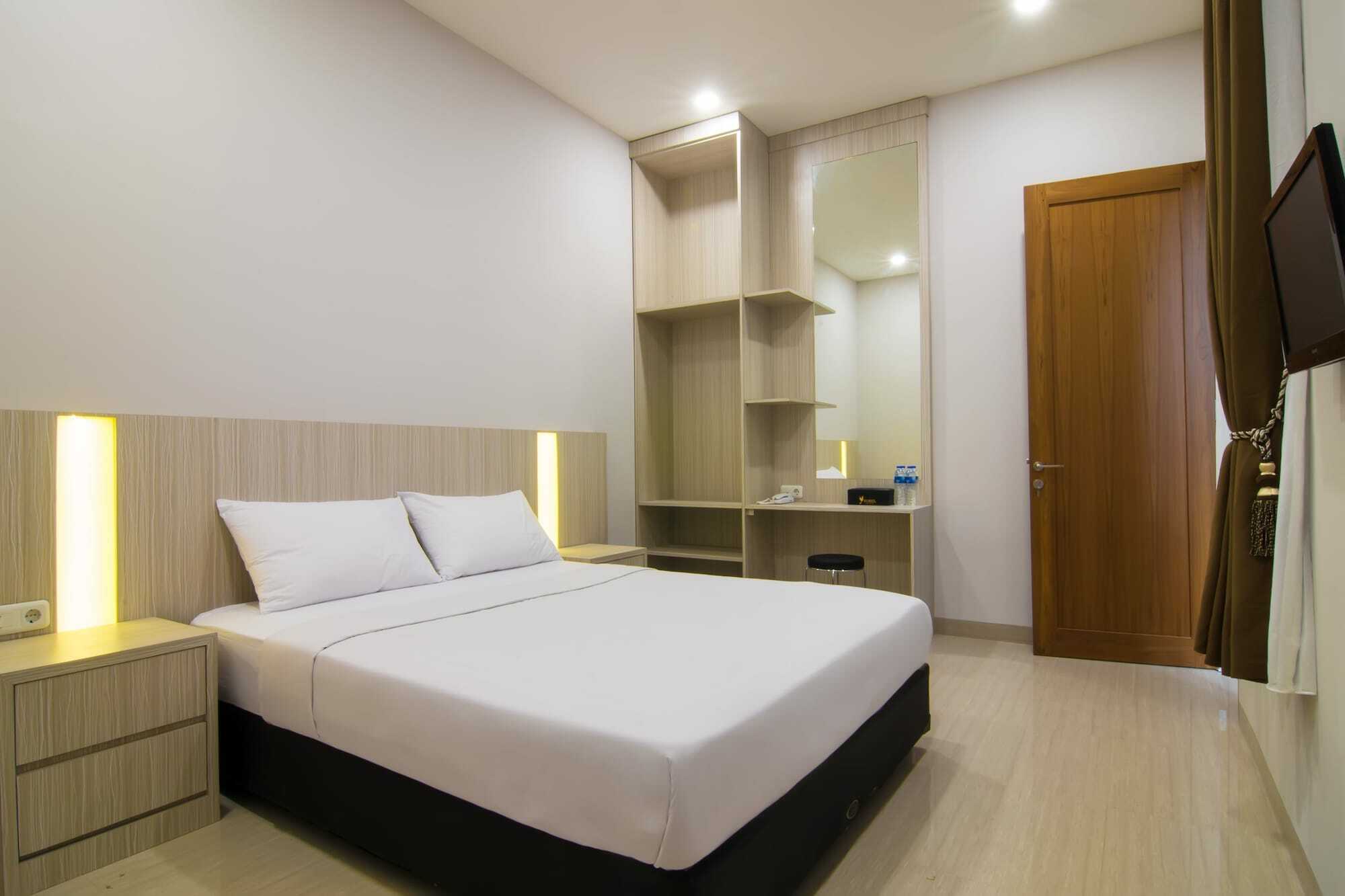 Yobel Hotel Jogyakarta Zewnętrze zdjęcie